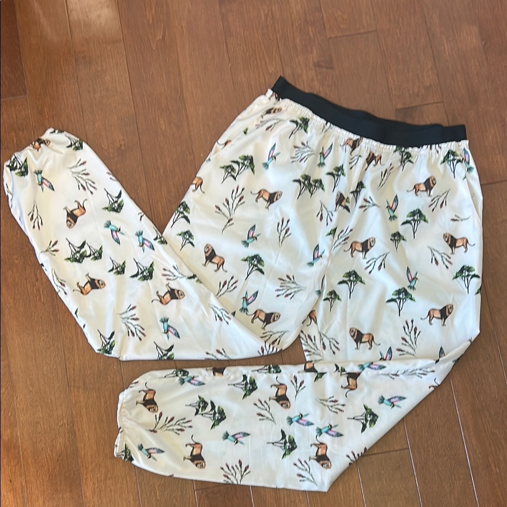 Lili Sidonio Graphic Print Pants